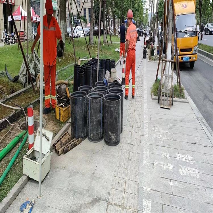 四更镇管道短管置换修复
