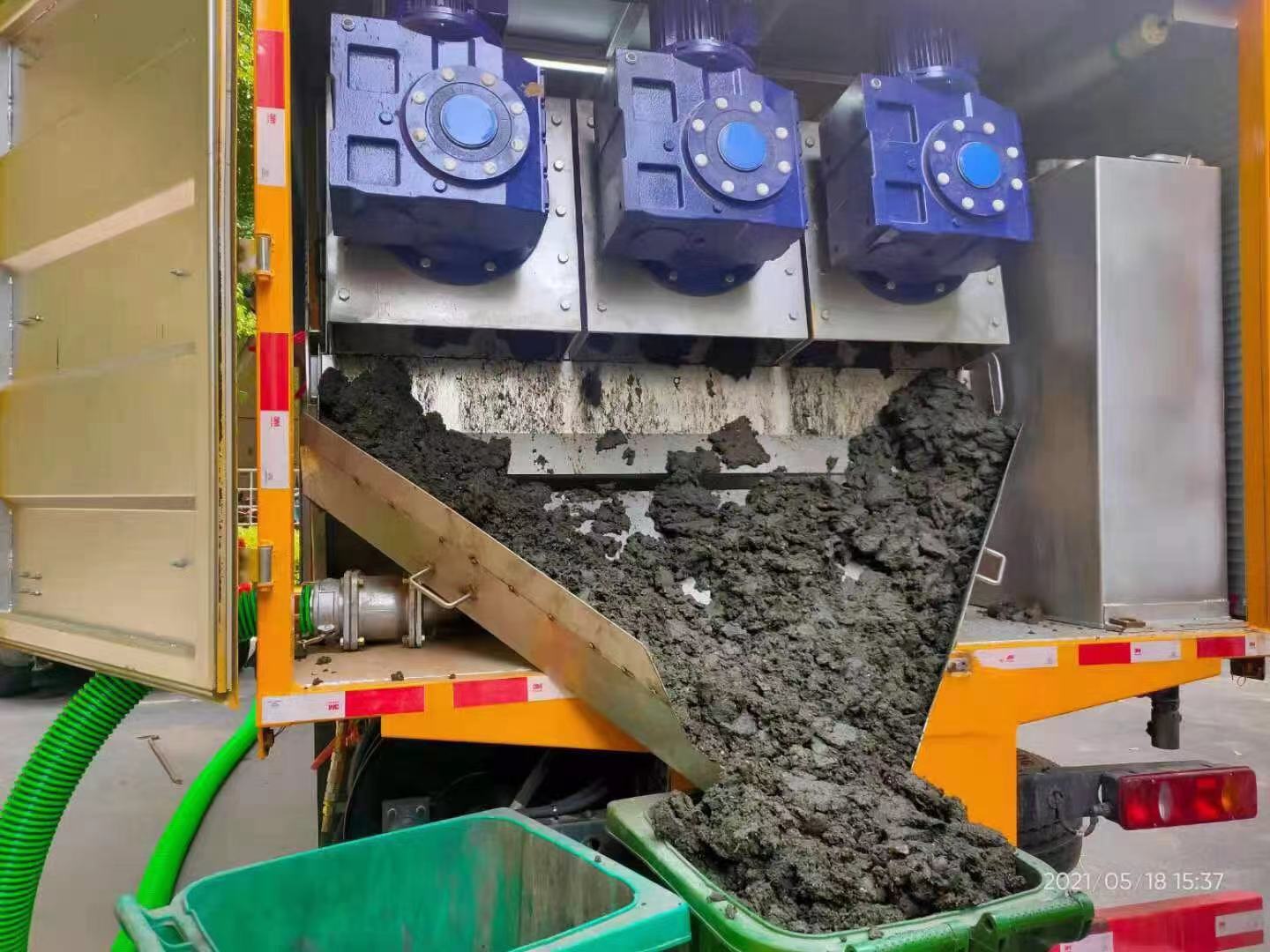 四更镇化粪池清掏城市维护站-泥浆净化干湿分离处理